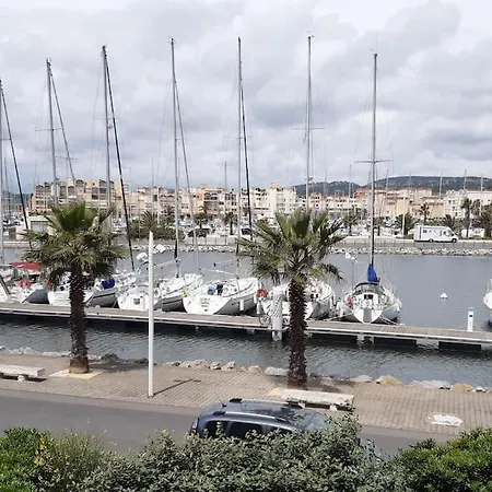 Appart. Calme 5 Pers Vue Sur Le Port De *